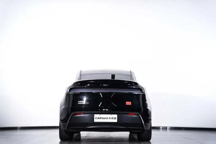 Model Y 2025 Model Rear-wheel drive version