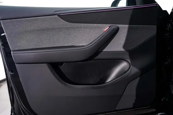 Model Y 2025 Model Rear-wheel drive version – фото 10