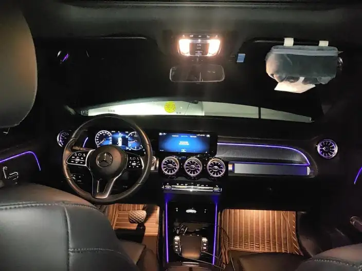 Mercedes-Benz GLB 2022 Model GLB 220 Dynamic Model – фото 5