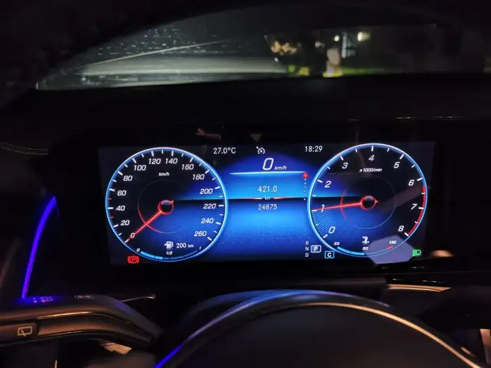 Mercedes-Benz GLB 2022 Model GLB 220 Dynamic Model – фото 6
