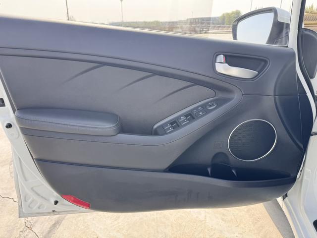 Kia K3 2016 1.6L Automatic GL – фото 13