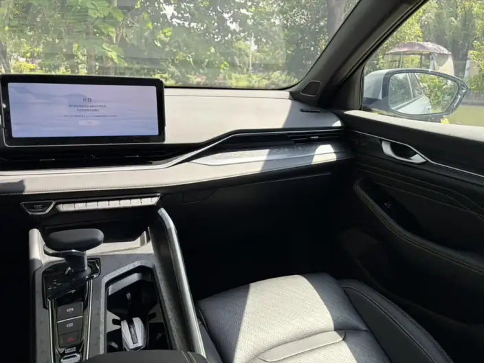Geely StarRui 2023 Model 1.5T Kunlun Edition – фото 7