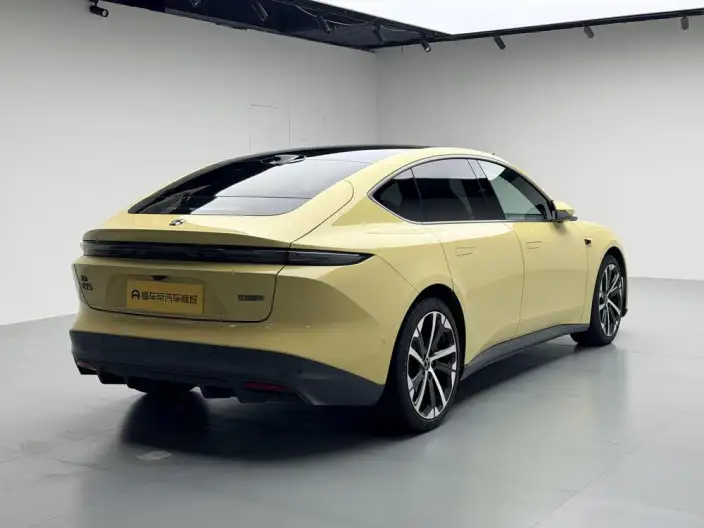 NIO ET5 2022 Model 75kWh – фото 7