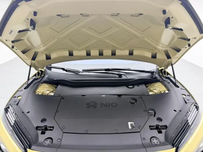 NIO ET5 2022 Model 75kWh – фото 10