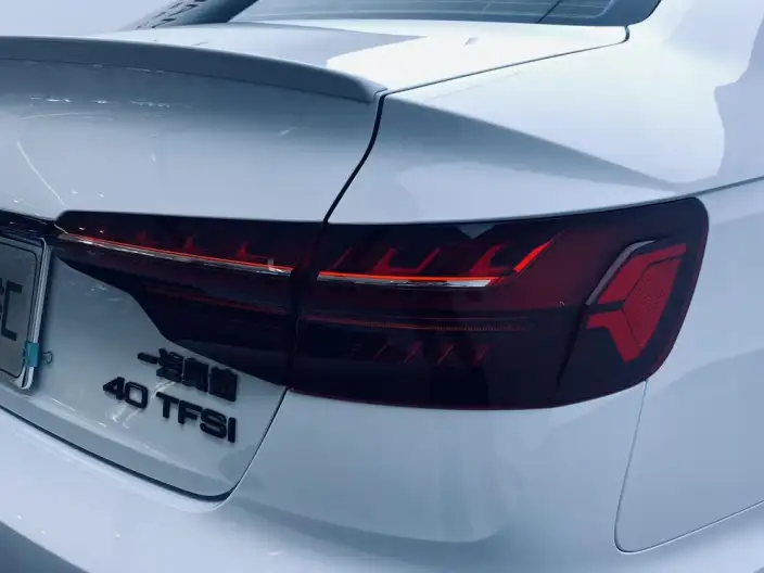 Audi A4 L 2024 Model 40 TFSI Luxury Dynamic Model Starry Night Edition – фото 10