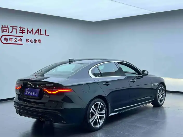 Jaguar XE L 2023 Model 2.0T 250PS R-DYNAMIC S Enterprising Sports Edition – фото 6