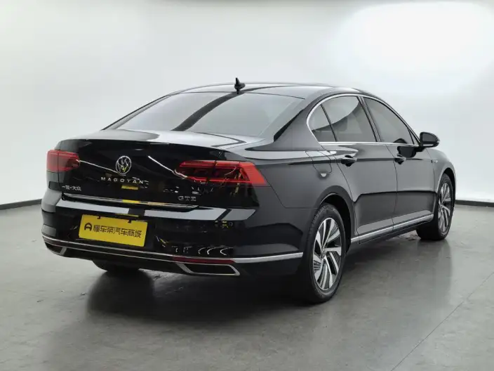Volkswagen Magotan PHEV 2022 Model Luxury Model – фото 7