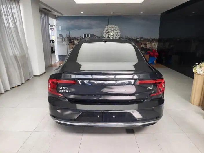 Volvo S90 2025 Model B5 Smart Range Deluxe Edition – фото 5