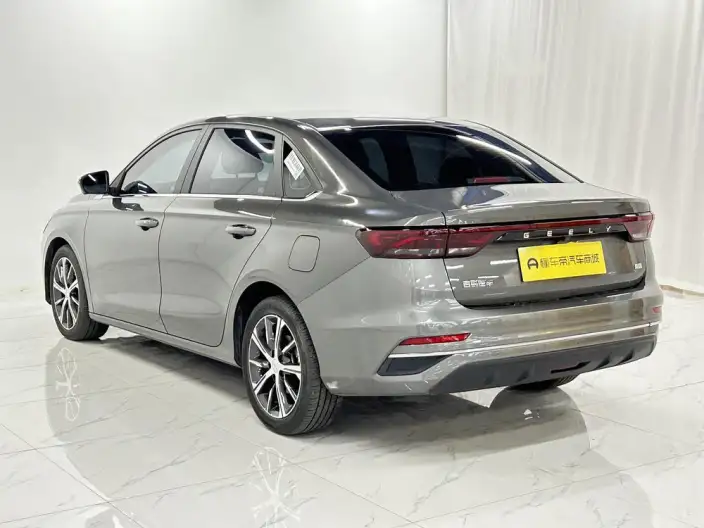 Geely Emgrand 2023 Model No. 4 Gen Champion Edition 1.5L CVT Noble Model – фото 5