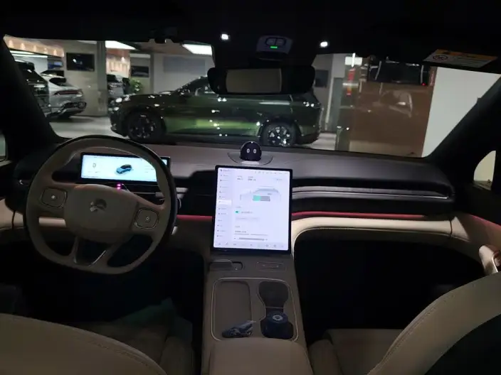 NIO ES6 2023 Model 75kWh – фото 8
