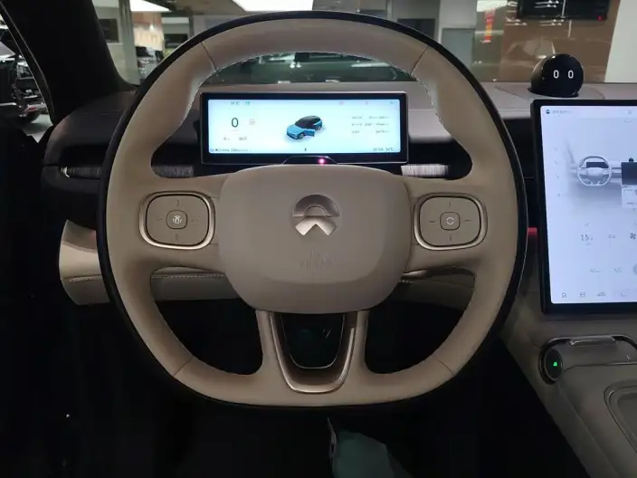 NIO ES6 2023 Model 75kWh – фото 9