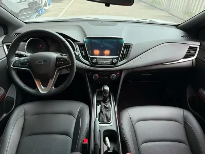 Chevrolet Corolla 2020 Model Mild Hybrid RS 330T Automatic Enjoy Edition – фото 7
