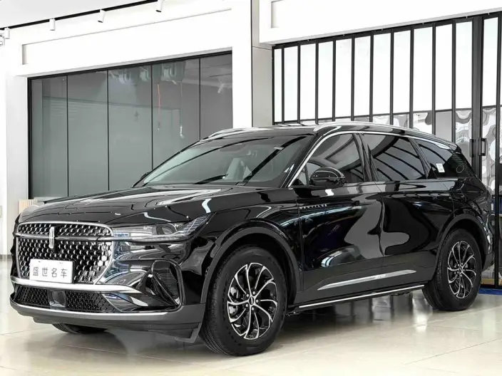 Nautilus 2025 Model Facelift 2.0T 4WD Exclusive Edition – фото 1