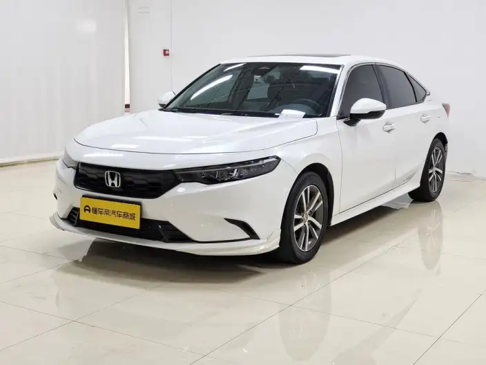 Model Ge 2023 Model 240TURBO CVT Leading version