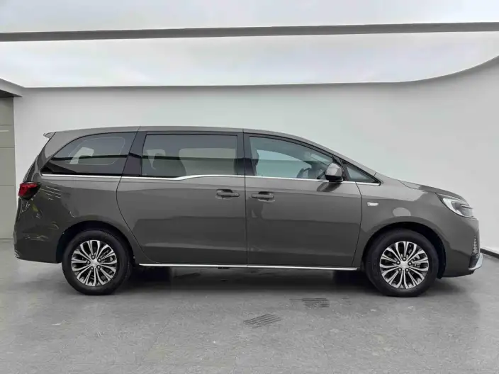 Buick GL8 2023 Model Business class 2.0T Comfort Model – фото 8
