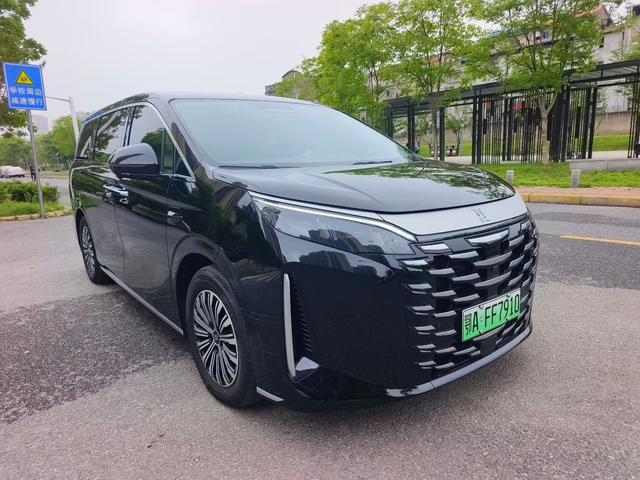 BYD Seal 07 DM 2024 DM-i 70KM Elite – фото 3