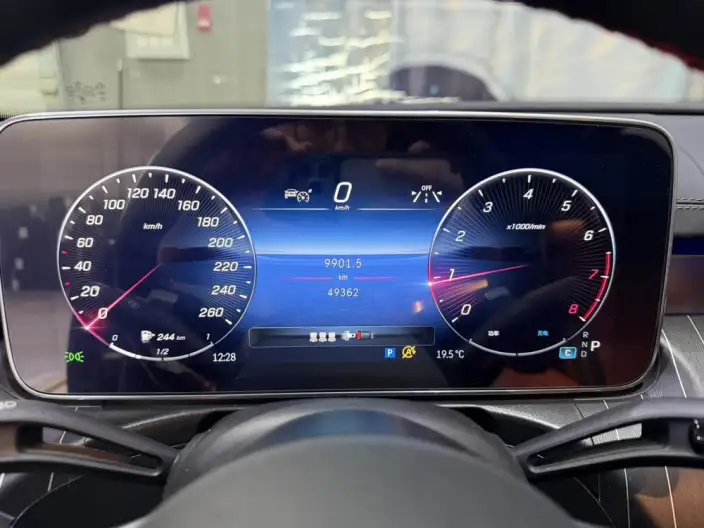 Mercedes-Benz C-Class 2024 Model C 260 L Sports Edition – фото 8