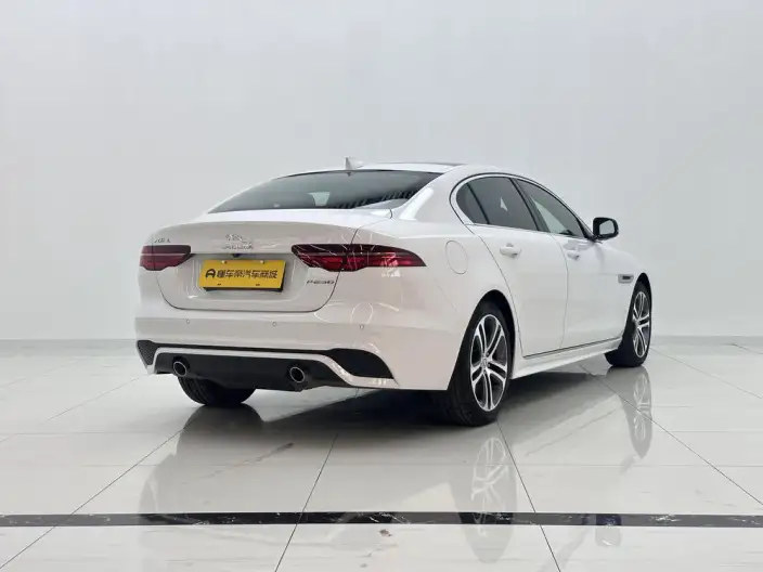 Jaguar XE L 2022 Model 2.0T 250PS R-DYNAMIC S Enterprising Sports Edition – фото 7