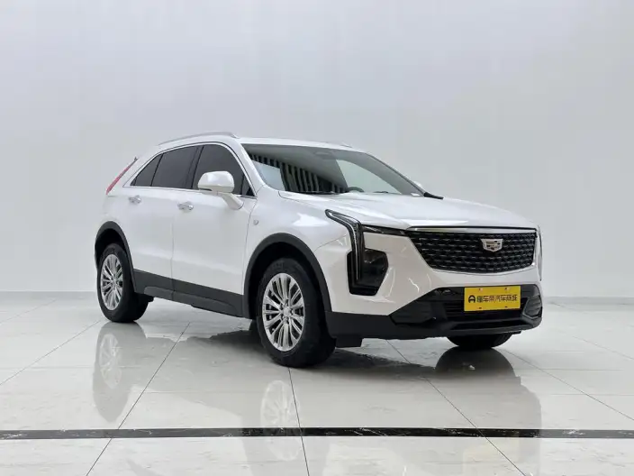 Cadillac XT4 2024 Model 28T 2WD Luxury Model