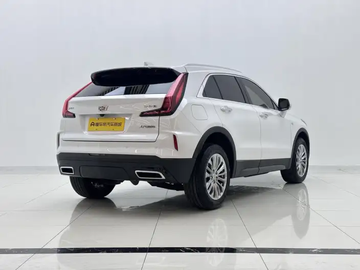 Cadillac XT4 2024 Model 28T 2WD Luxury Model – фото 7