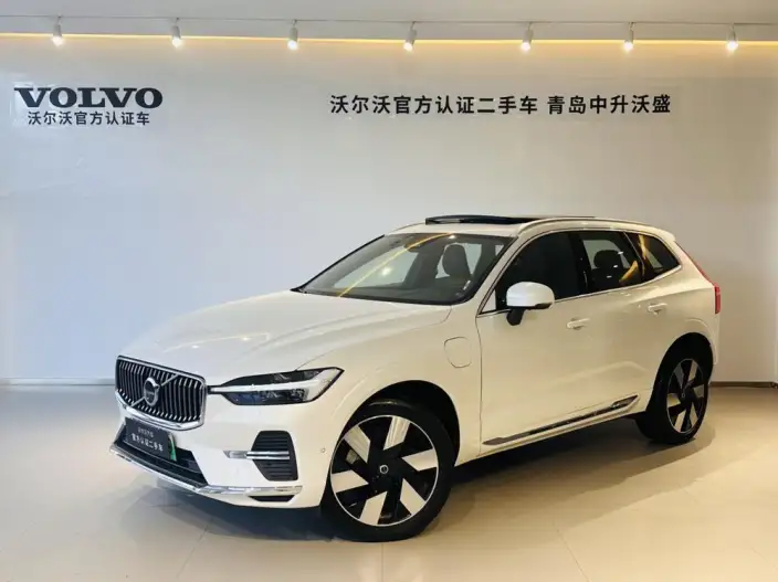 Volvo XC60 PHEV 2024 Model T8 4WD Long Battery Life Pro Smart Range Deluxe Edition