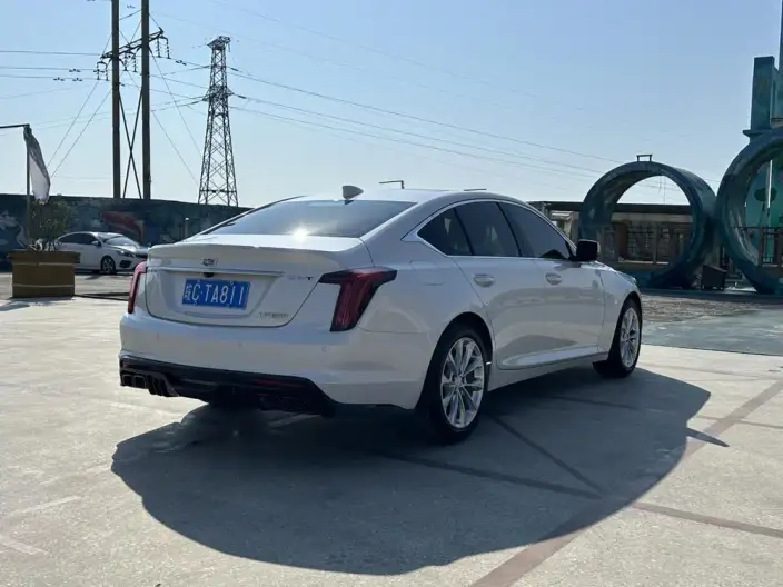 Cadillac CT5 2023 Model 28T Luxury Model Standard Edition – фото 6