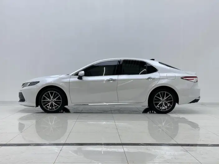 Toyota Camry 2023 Model 2.5G Deluxe Edition