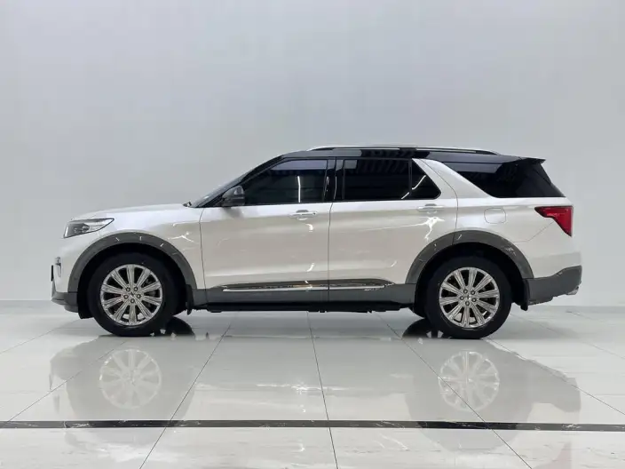 Ford Explorer 2020 Model EcoBoost 285 4WD Titan Jin Edition 7 seat – фото 4