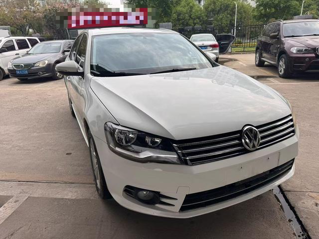 Volkswagen Bora 2015 Value 1.6L Automatic Comfort – фото 3