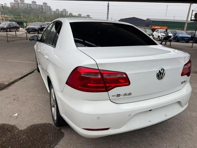 Volkswagen Bora 2015 Value 1.6L Automatic Comfort – фото 9