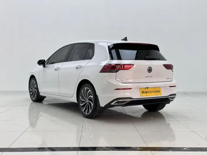 Volkswagen Golf 2023 Model Facelift 280TSI DSG Pro – фото 5