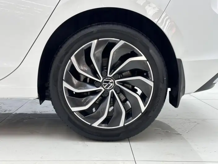 Volkswagen Golf 2023 Model Facelift 280TSI DSG Pro – фото 9
