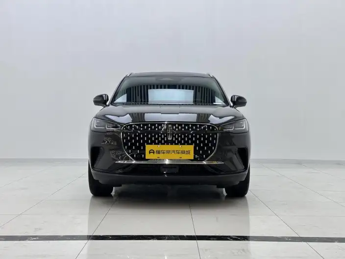 Lincoln Corsair 2025 Model 2.0T 2WD Exclusive Edition – фото 2