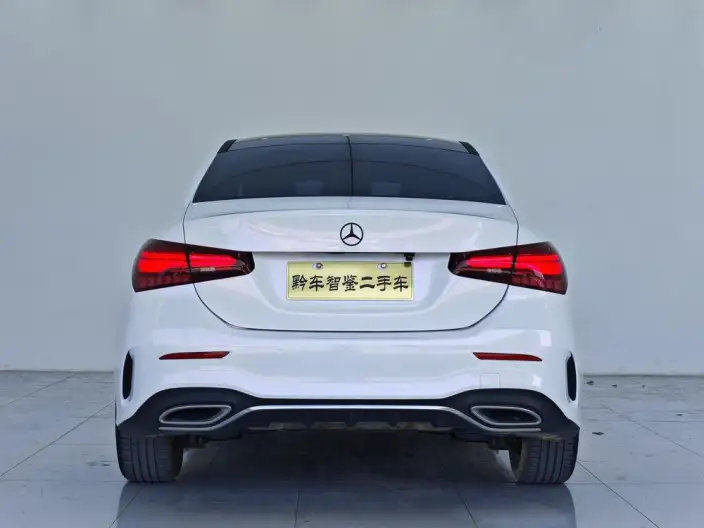 Mercedes-Benz A-class 2023 Model A 200 L Sports sedan Fashion Edition – фото 6