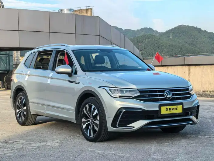 Volkswagen Tiguan L 2022 Model 330TSI Automatic 2WD R-Line Ultimate Edition