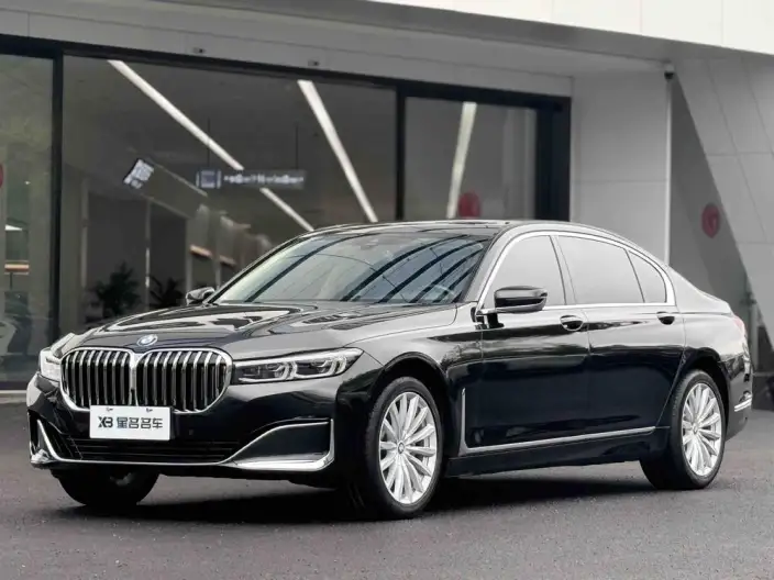 BMW 7 Series 2021 Model 730Li Luxury Set
