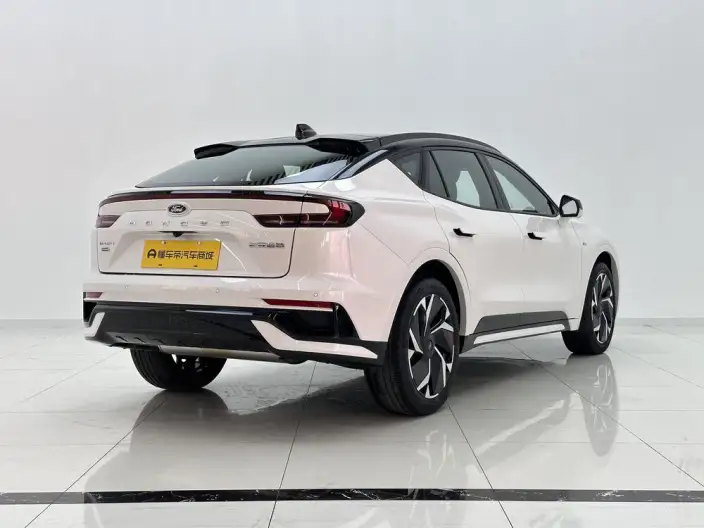 Ford Mondeo 2024 Model 2.0T E- Hybrid Sports Edition ST-Line – фото 7