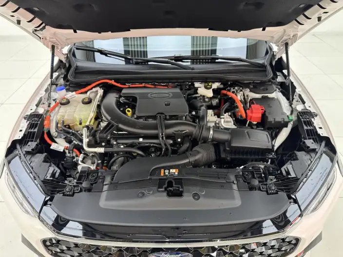 Ford Mondeo 2024 Model 2.0T E- Hybrid Sports Edition ST-Line – фото 10