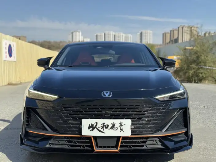 Changan UNI-V 2023 Model 1.5T Sports Edition