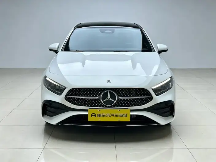 Mercedes-Benz A-class 2024 Model A 200 L Fashion Edition