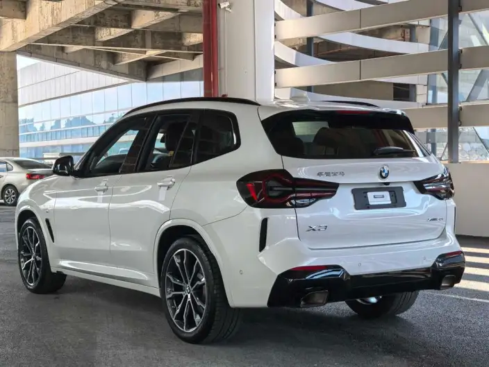 BMW X3 2023 Model xDrive30i Leading Model M Night Set