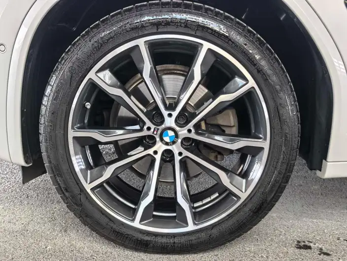 BMW X3 2023 Model xDrive30i Leading Model M Night Set – фото 9