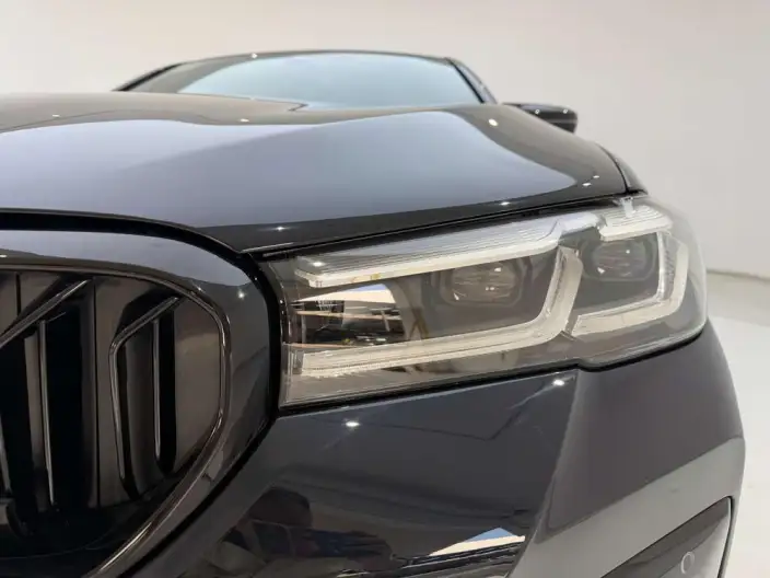 BMW 5 Series 2022 Model Facelift 530Li Leading Model M Sports Set – фото 10