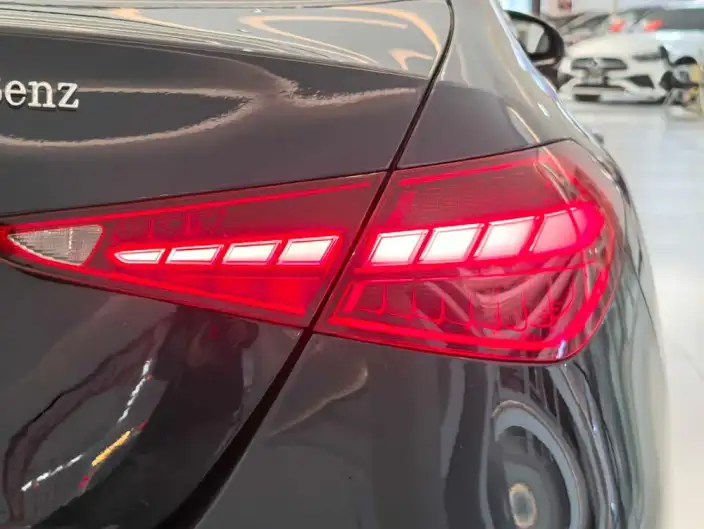 Mercedes-Benz C-Class 2023 Model Facelift C 260 L Sports Edition – фото 8
