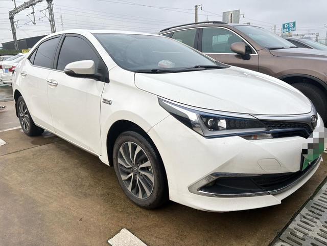 Corolla Hybrid E+ Модель 2020 года 1.8L Com f ort Edition – фото 6