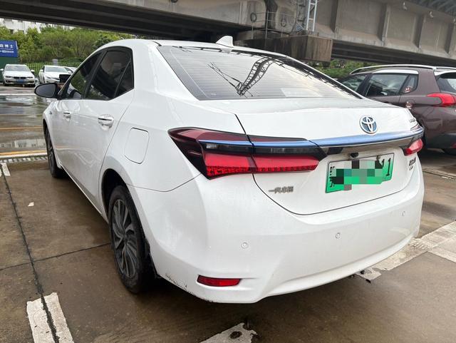 Corolla Hybrid E+ Модель 2020 года 1.8L Com f ort Edition – фото 7