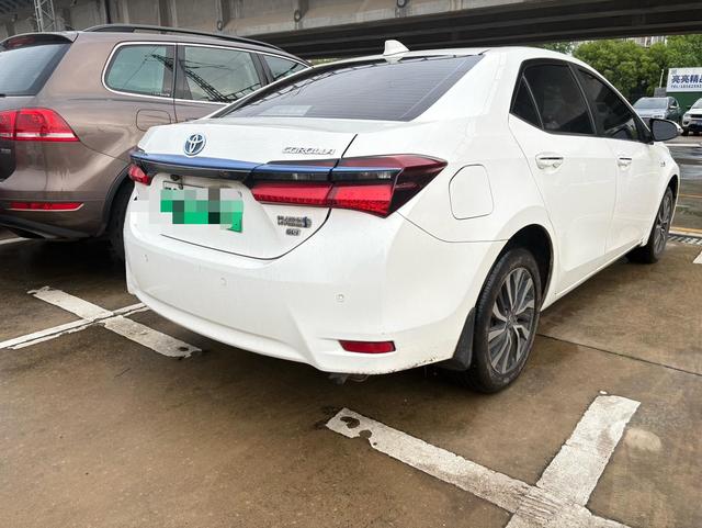 Corolla Hybrid E+ Модель 2020 года 1.8L Com f ort Edition – фото 9