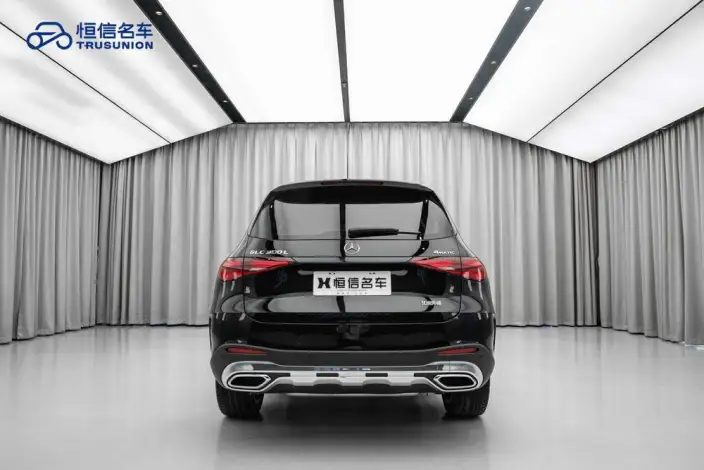 Mercedes-Benz GLC 2024 Model GLC 300 L 4MATIC Luxury Model 5 seat – фото 5