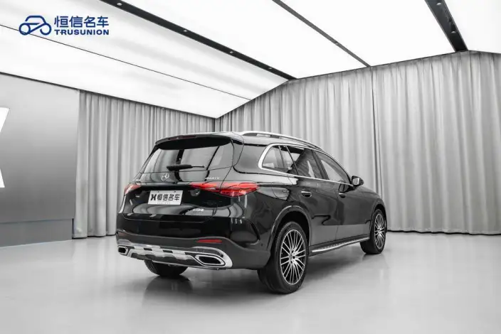 Mercedes-Benz GLC 2024 Model GLC 300 L 4MATIC Luxury Model 5 seat – фото 6