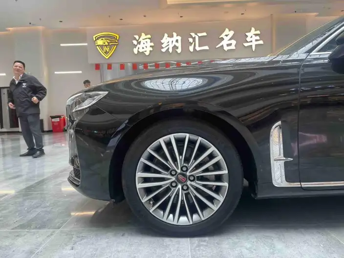 HONGQI H9 2023 Model 2.0T Smart Flag Enjoy Edition – фото 6